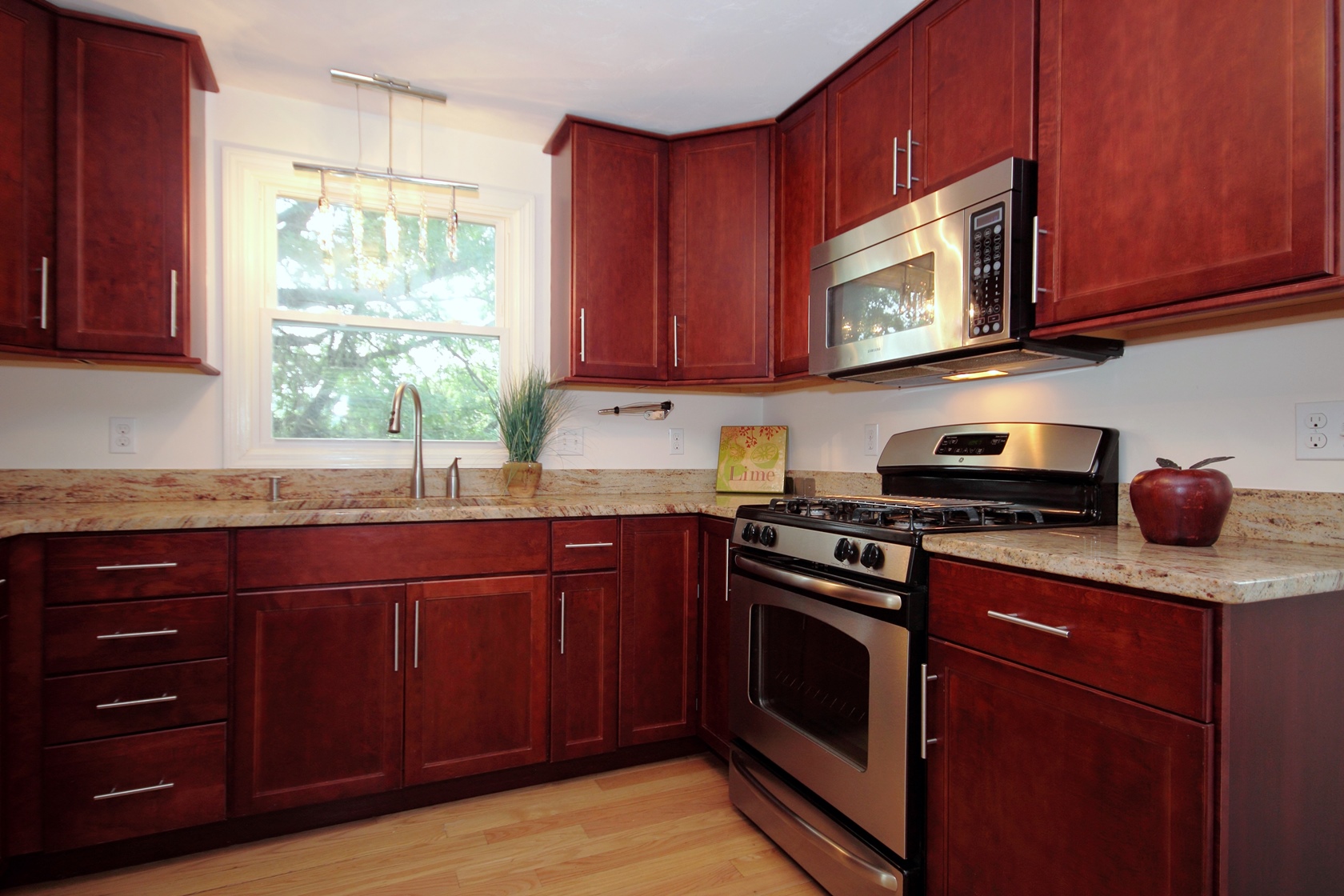 6 Larch Street Modern Kitchen 2