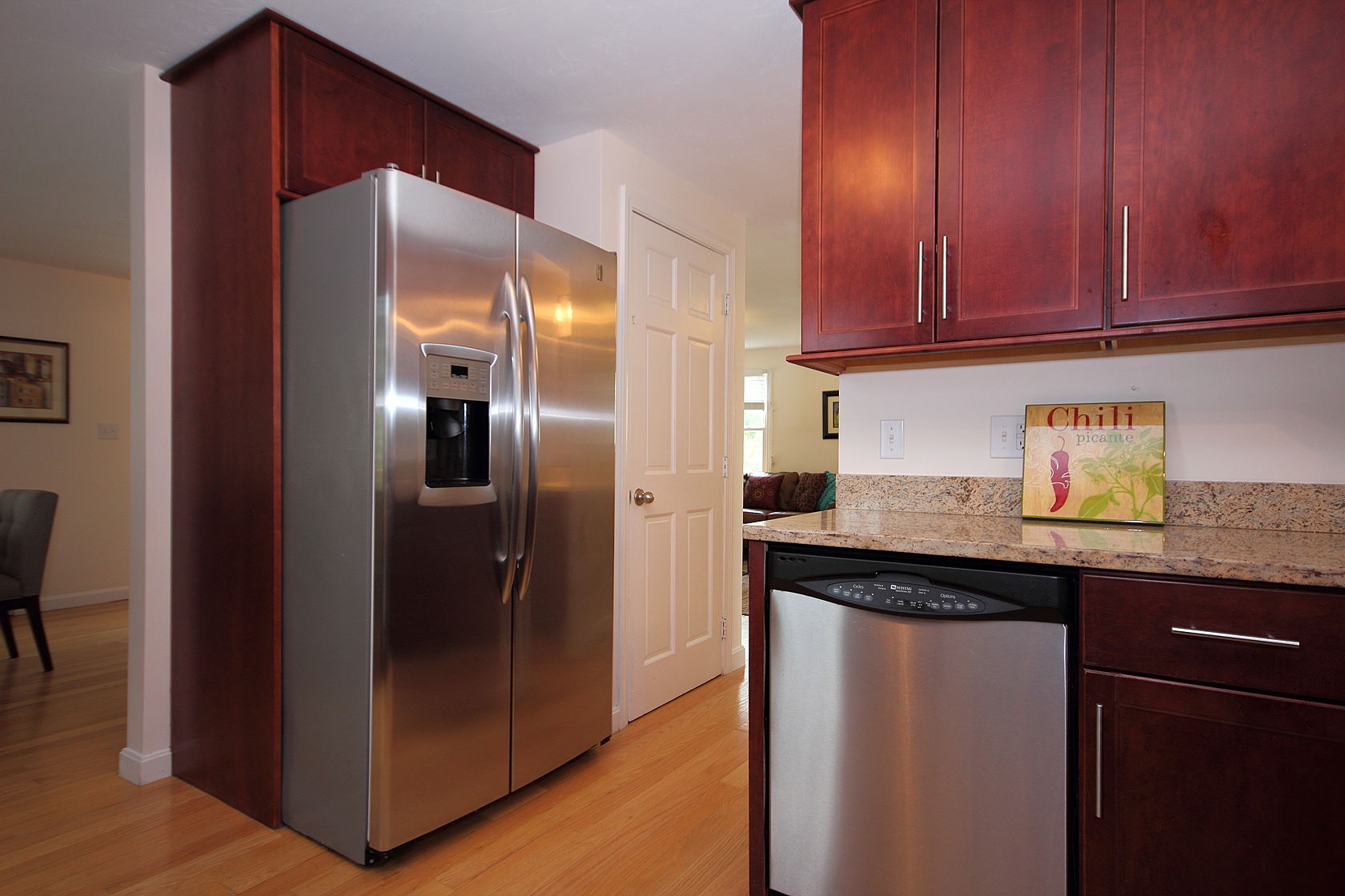 6 Larch Street Modern Kitchen 3